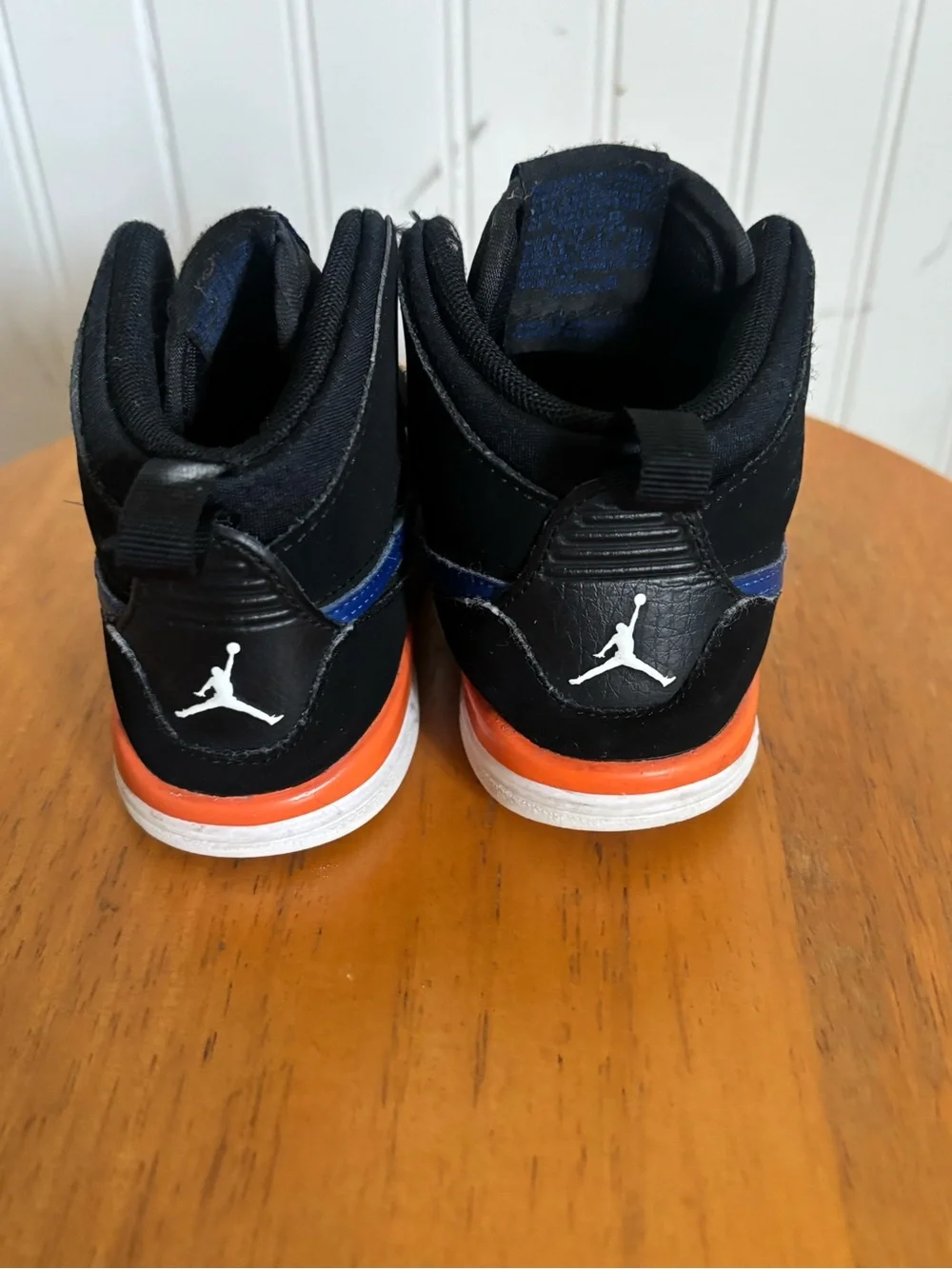 Nike kids low